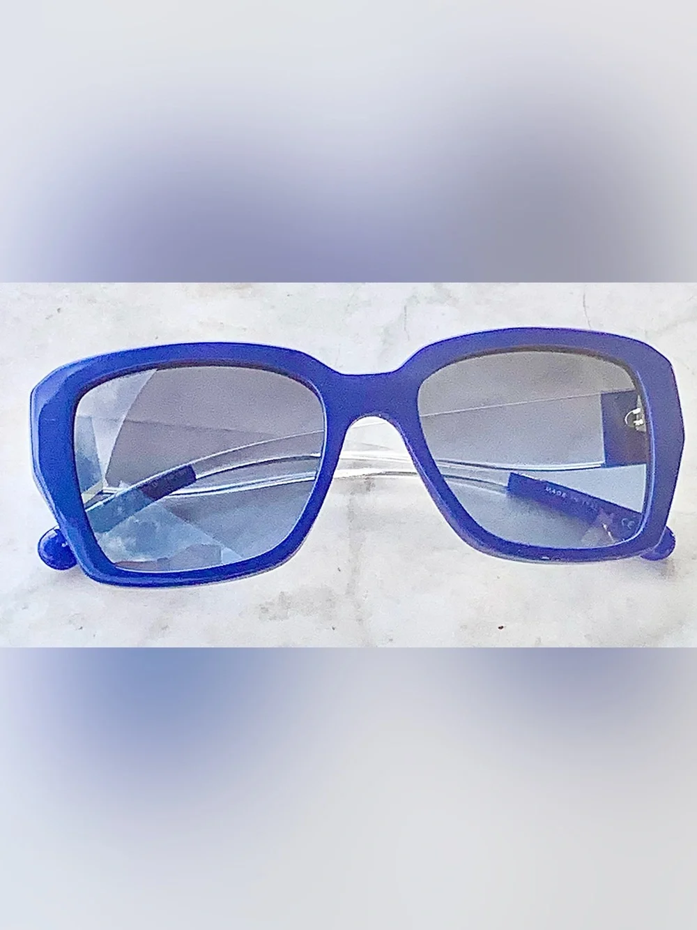 CHANEL WOMANS COBALT Blue CLEAR  Sunglasses Black Quilted Case VINTAGE 5253 1995